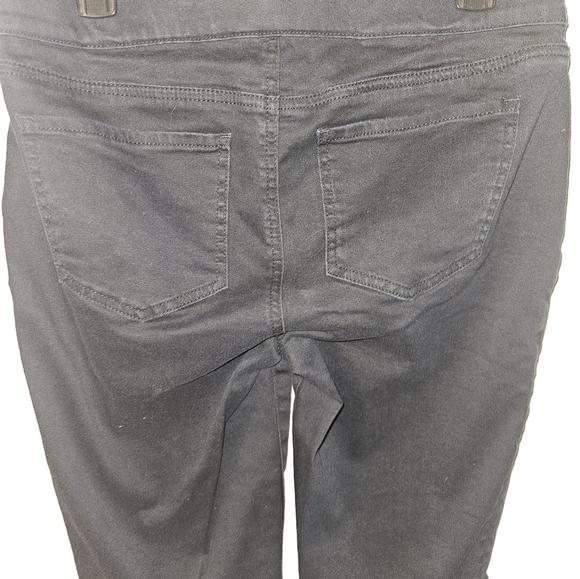 NYDJ Womans Navy Blue Shorts Size 6 - Picture 7 of 12